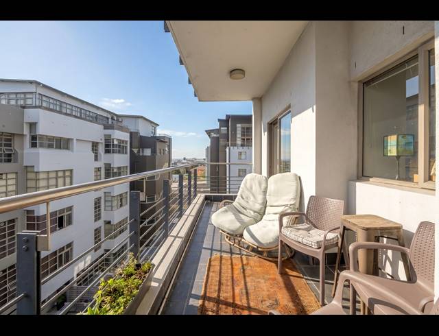 2 BEDROOM APARTMENT TO LET IN WOODSTOCK